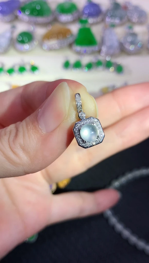 吊坠(不含链)18K金镶嵌翡翠20|1980