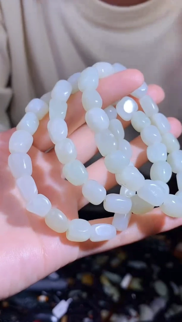 颈饰未镶嵌和田玉1111111111111111111多样性发货拍一发一