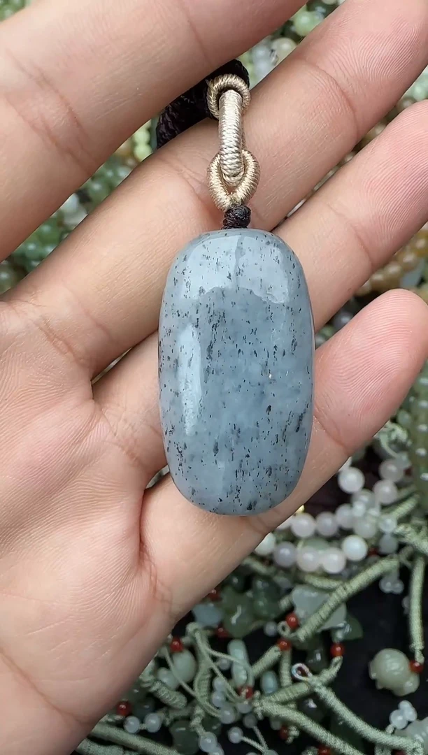 颈饰未镶嵌和田玉拍一发一