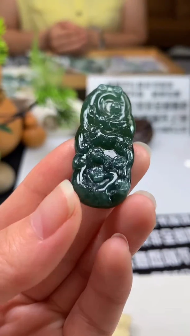 颈饰未镶嵌翡翠没**果---111099