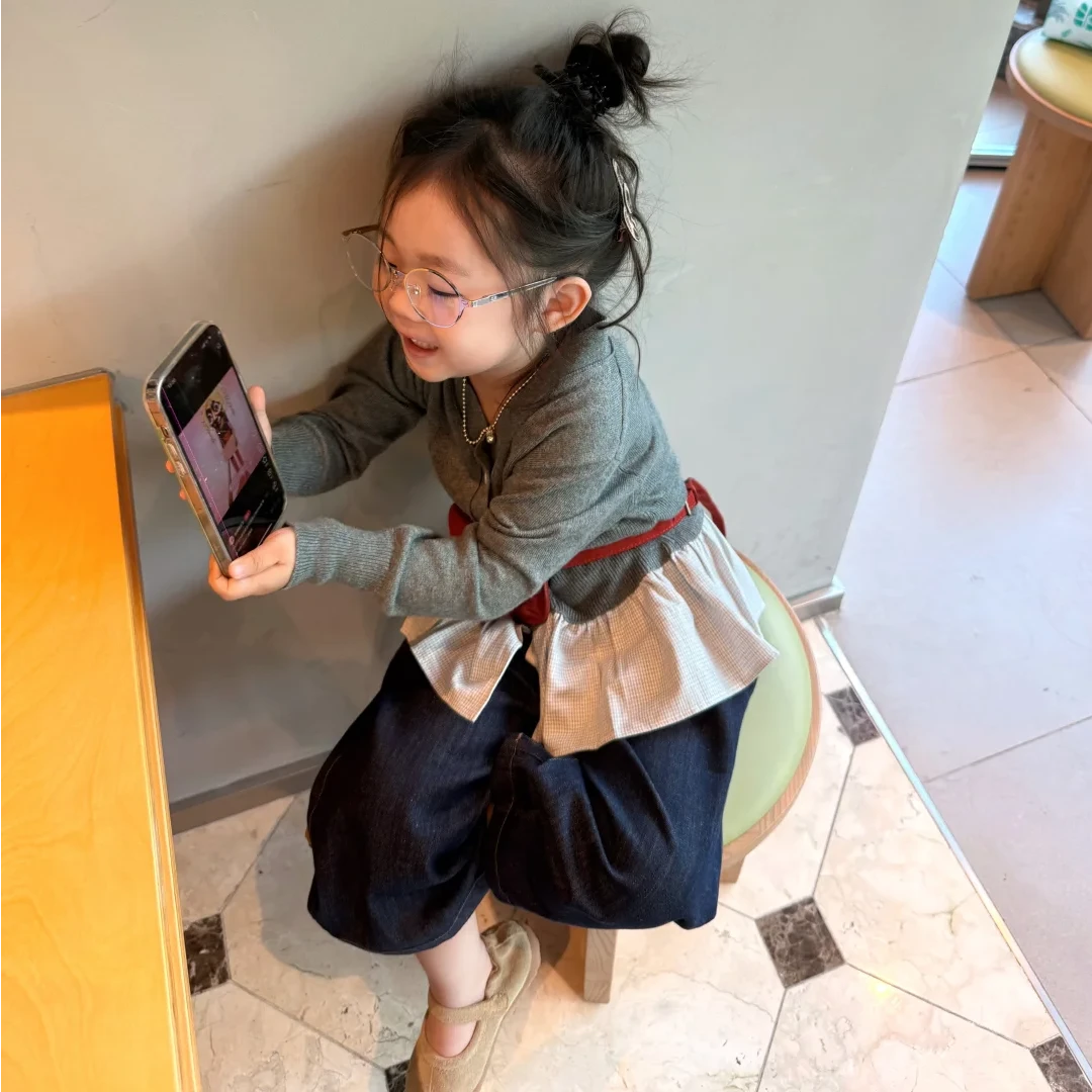 壹妈韩版童装女童秋装套装洋气儿童时髦休闲拼接针织开衫牛仔裤潮