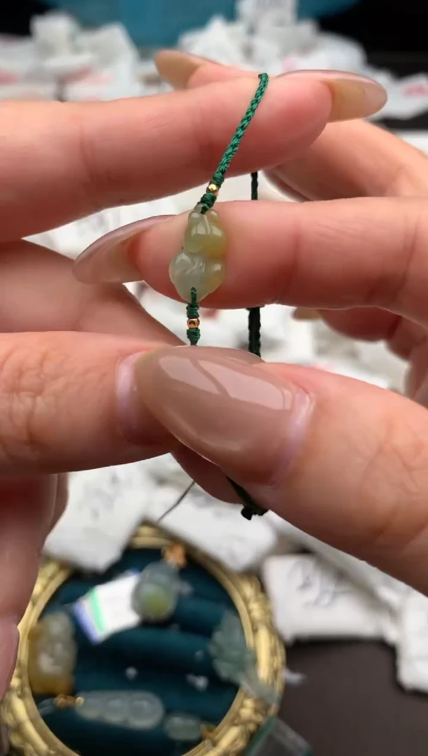 【闪购商品】翡翠手绳未镶嵌 一