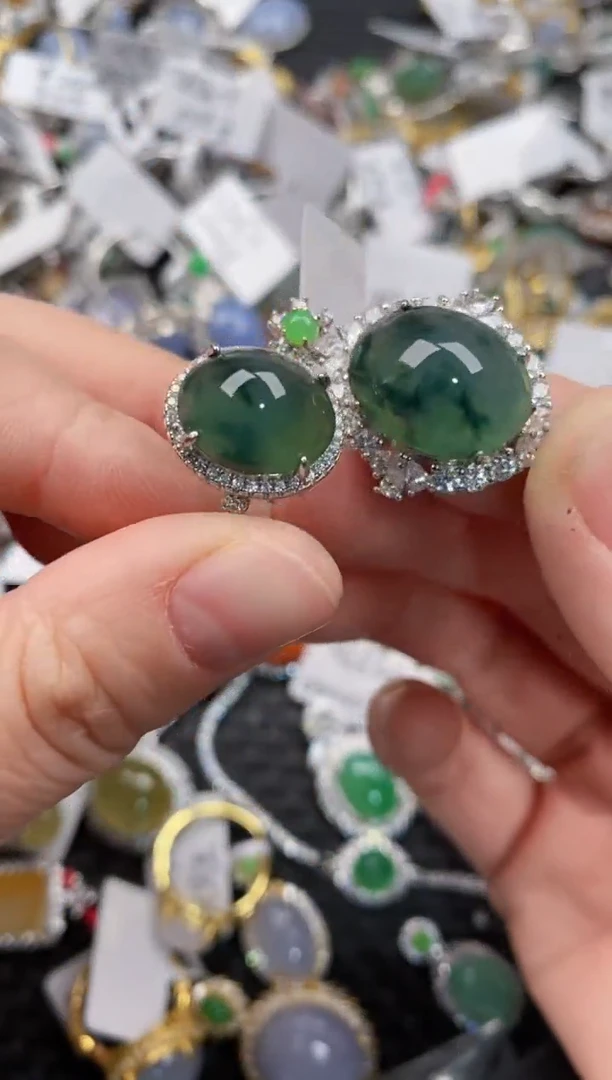 银S925镶嵌戒指翡翠666               4