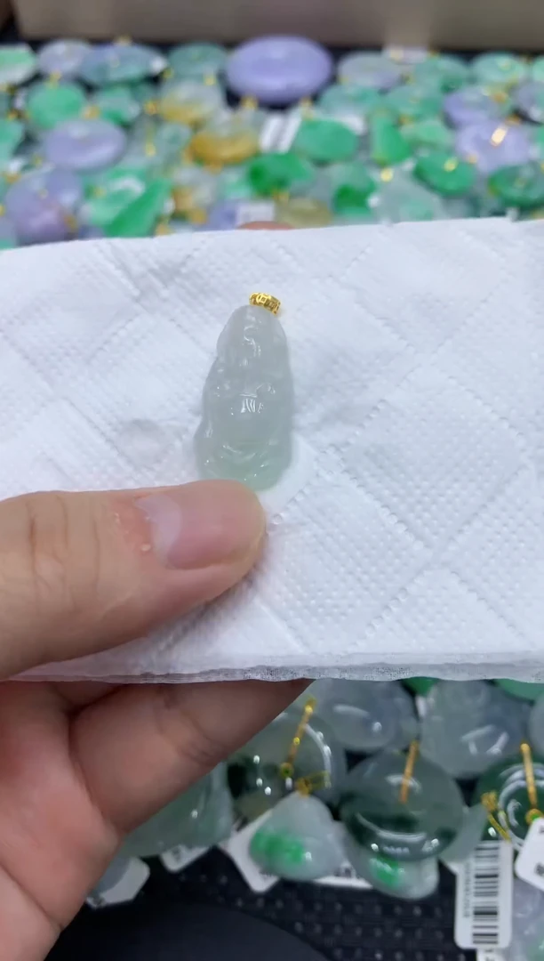 颈饰未镶嵌翡翠天然缅甸翡翠A货
