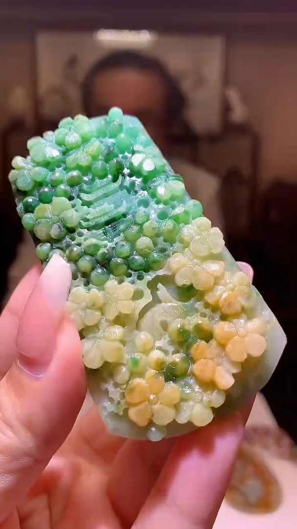 【闪购商品】定制翡翠未镶嵌1085xx-毛货挂件25