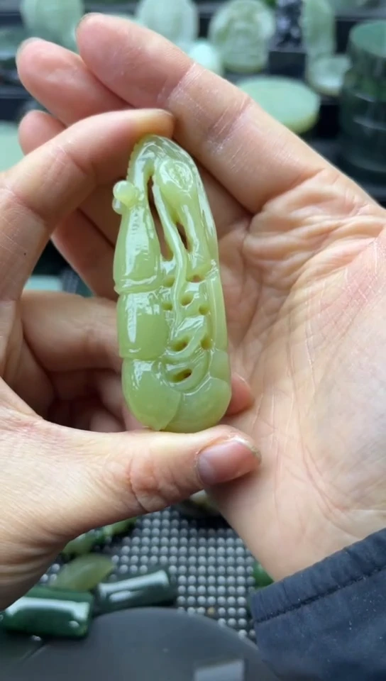 未镶嵌和田玉珠宝半成品挂件