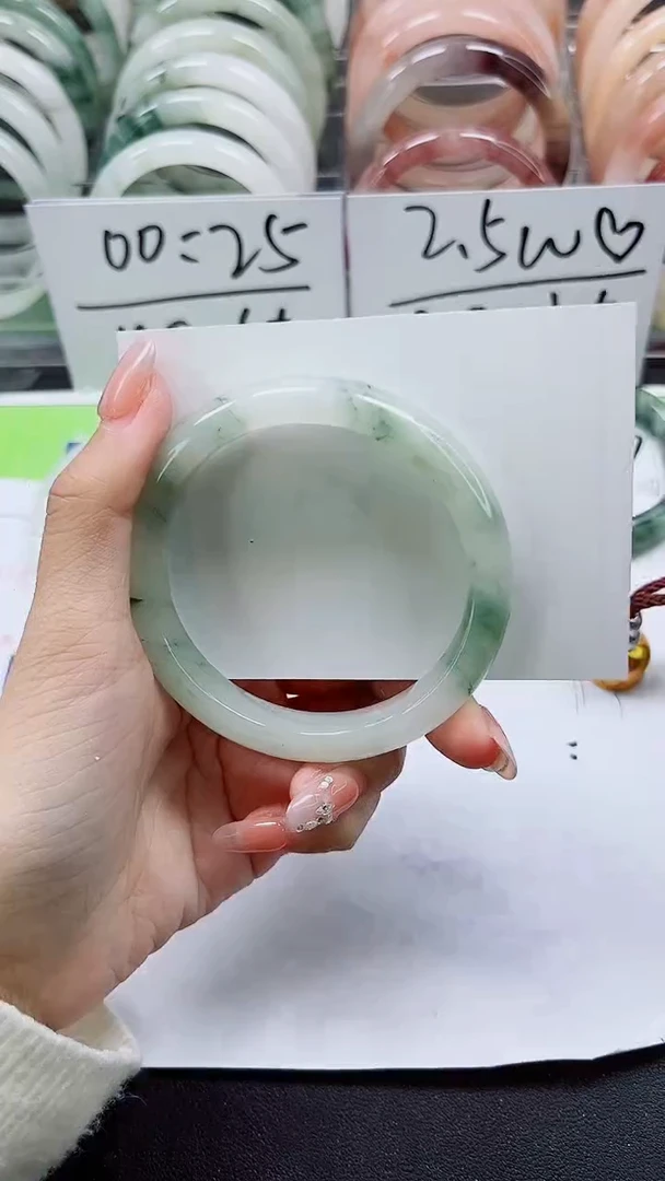 【闪购商品】石英质玉手镯未镶嵌A226-57/58/59