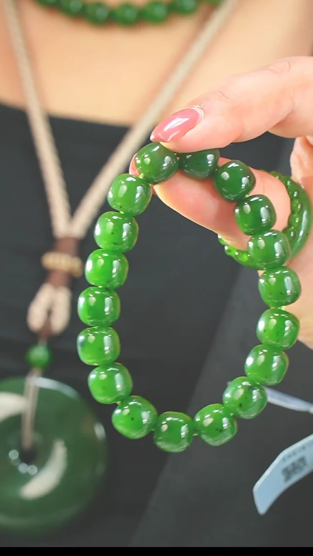 【闪购商品】和田玉（碧玉）10mm+未镶嵌老型珠手串