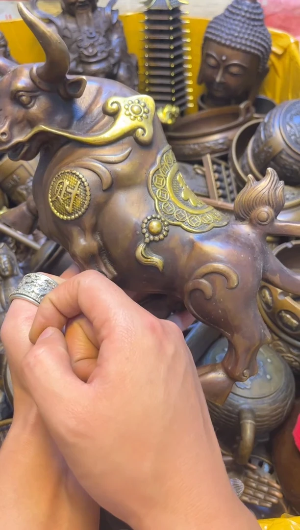 精美铜器，点击下单