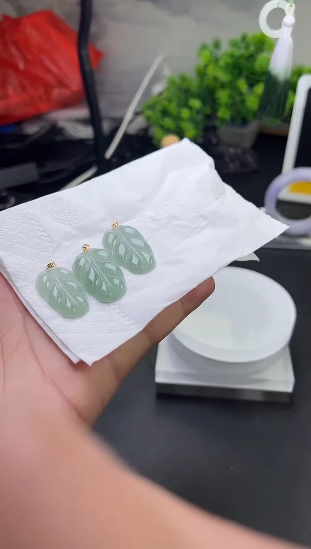 翡翠挂件18K金镶嵌叶子FL06多样性发其一CP