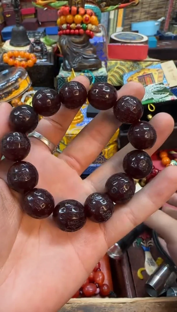 【闪购商品】蜜蜡裸石未镶嵌推荐好物如图所示