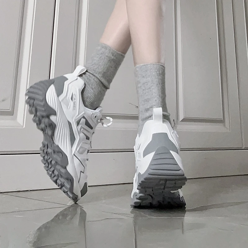 【昆仑山透网】骆驼户外登山鞋男女减震透气徒步鞋百搭舒适运动鞋