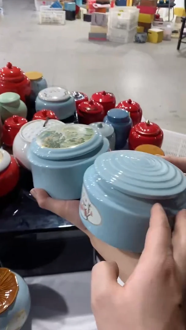 【闪购商品】罐陶瓷茶叶罐储物密封罐家用绿茶红茶普洱龙井