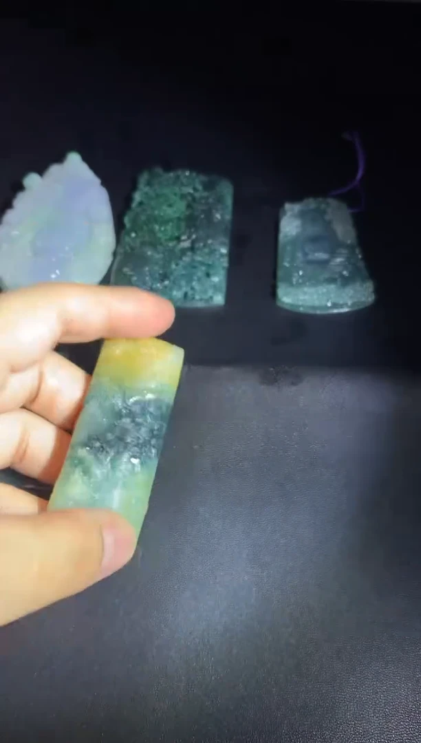 未镶嵌定制翡翠爱***~毛货-不退不换