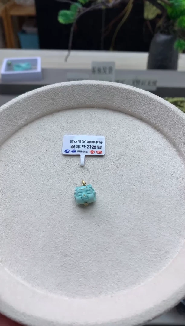 绿松石未镶嵌雕刻A39