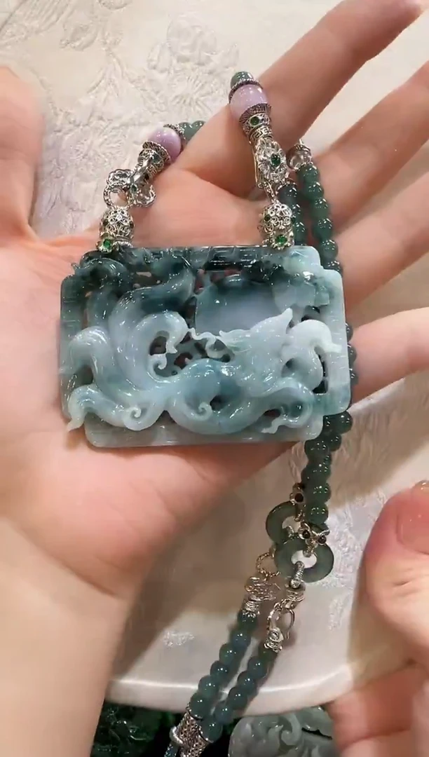 颈饰未镶嵌翡翠国风