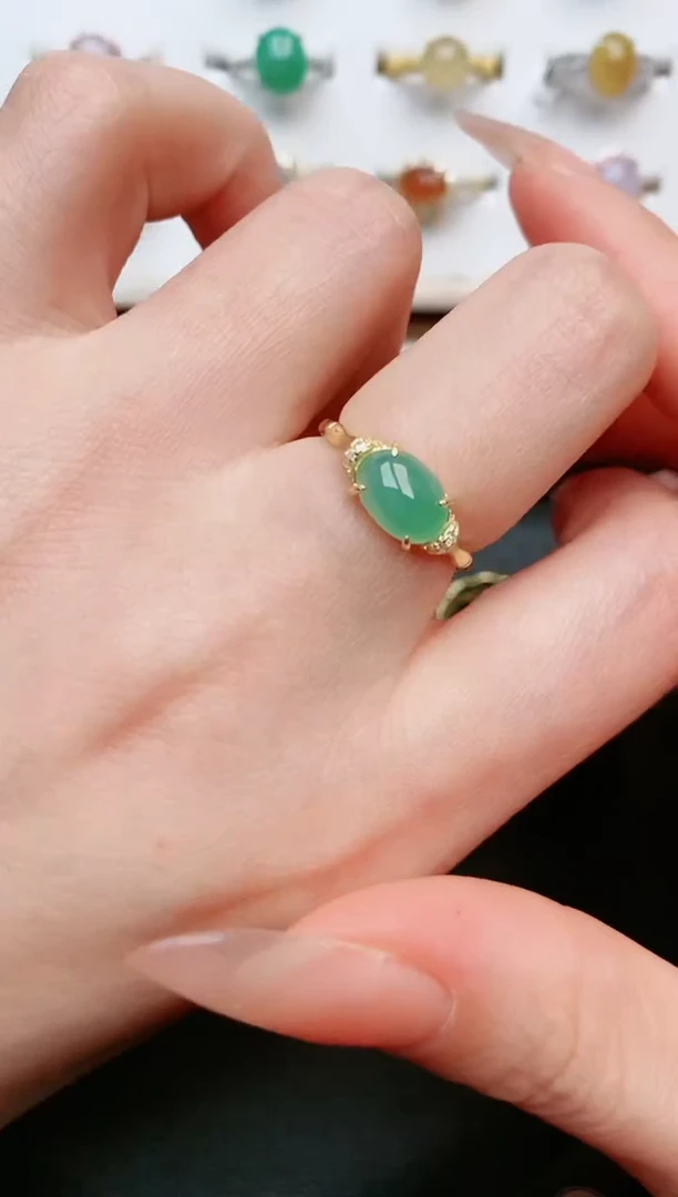 【闪购商品】翡翠戒指银S925镶嵌0000