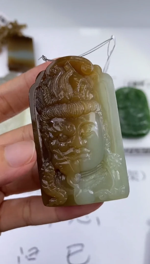 未镶嵌和田玉挂件351548     多人