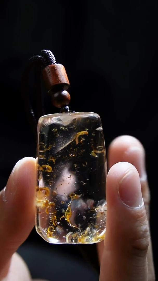 吊坠(赠链)未镶嵌水晶水晶