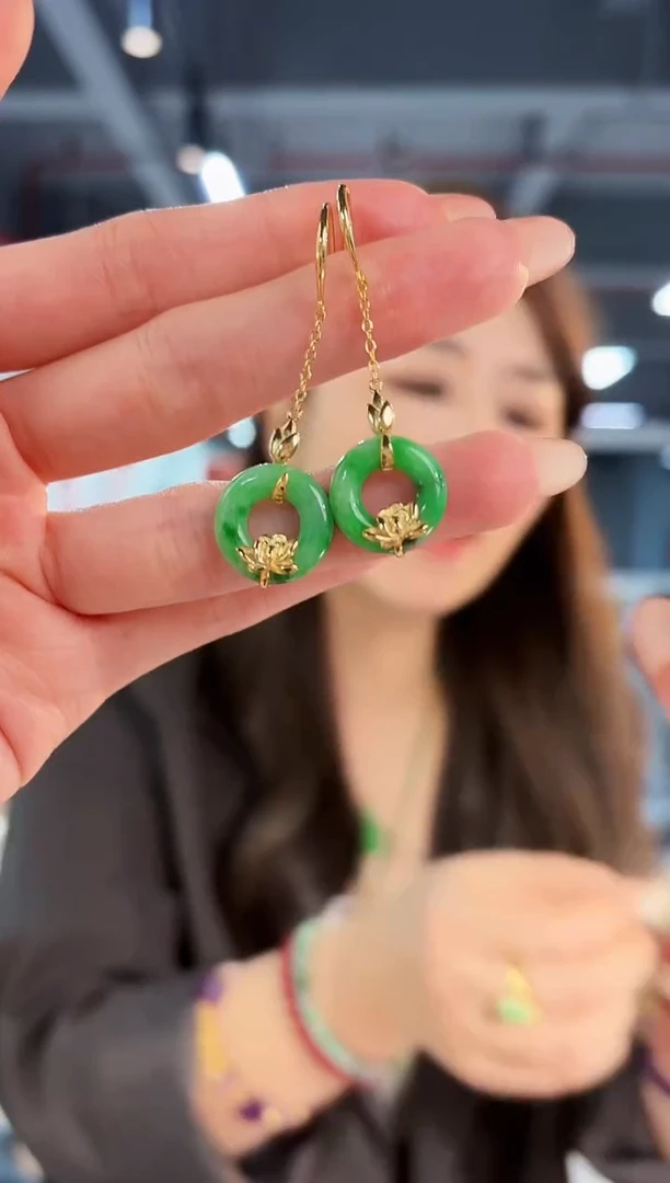 【闪购商品】翡翠耳饰未镶嵌缅料A货/支持复检/一对