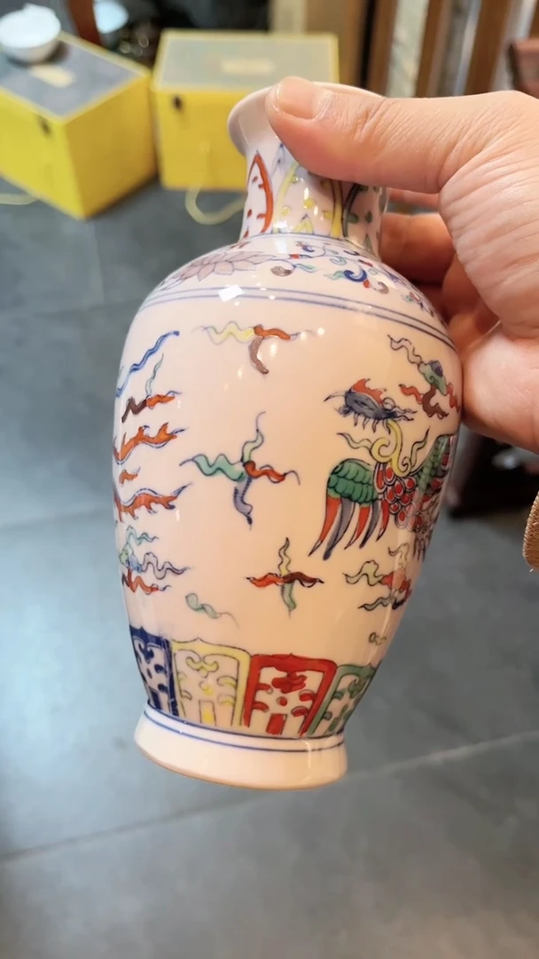 【闪购商品】瓷陶瓷斗彩花瓶摆件