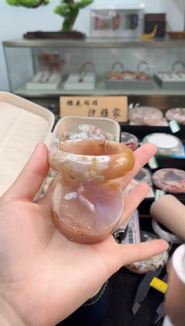 未镶嵌手镯石英质玉57圈口（赠品镯心）6885013