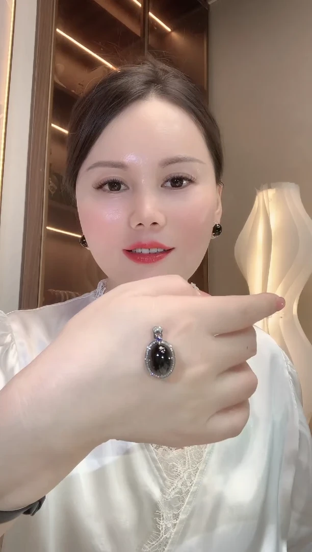 翡翠18K金镶嵌吊坠(不含链)C6