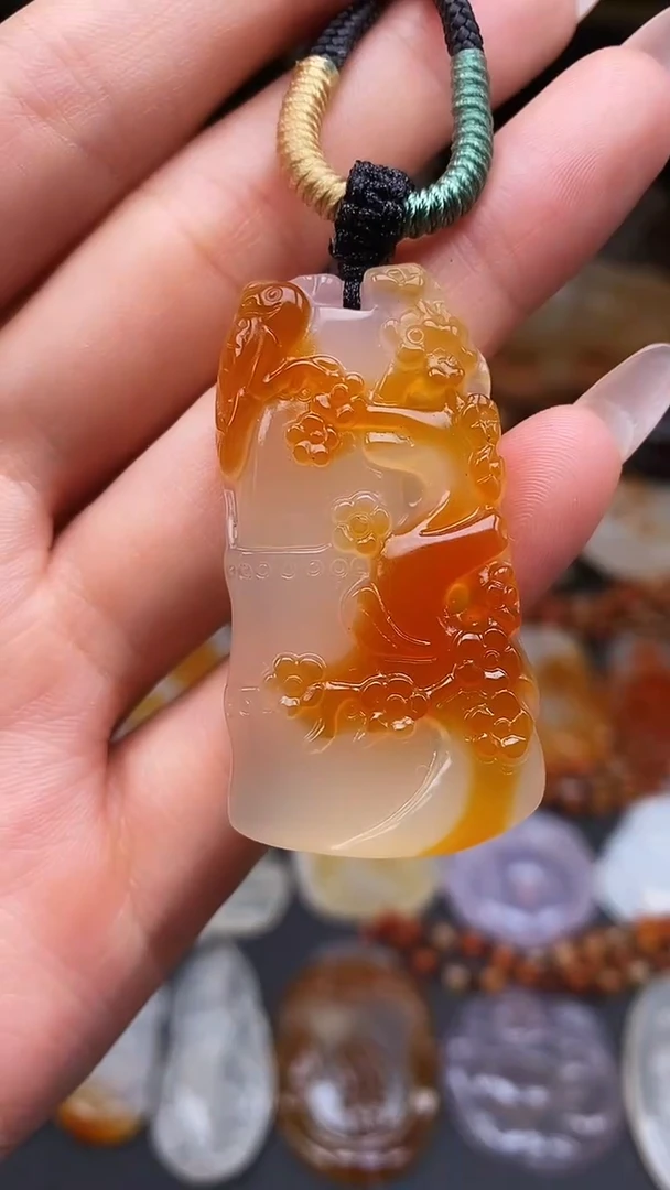 玛瑙/玉髓颈饰未镶嵌小***播dd