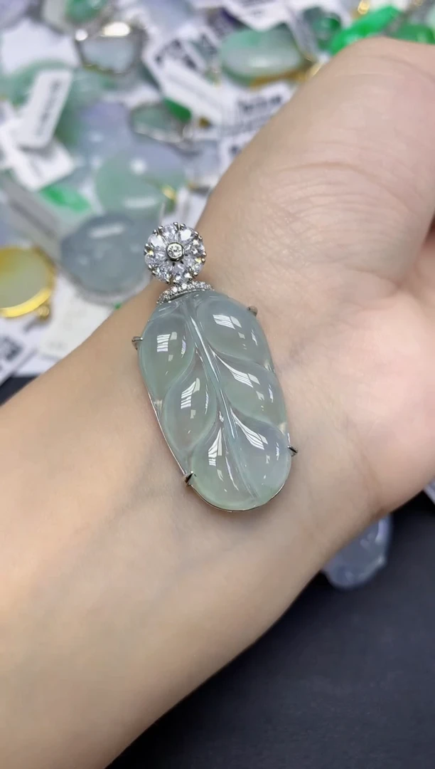 颈饰未镶嵌翡翠天然缅甸翡翠A货多样性发一件
