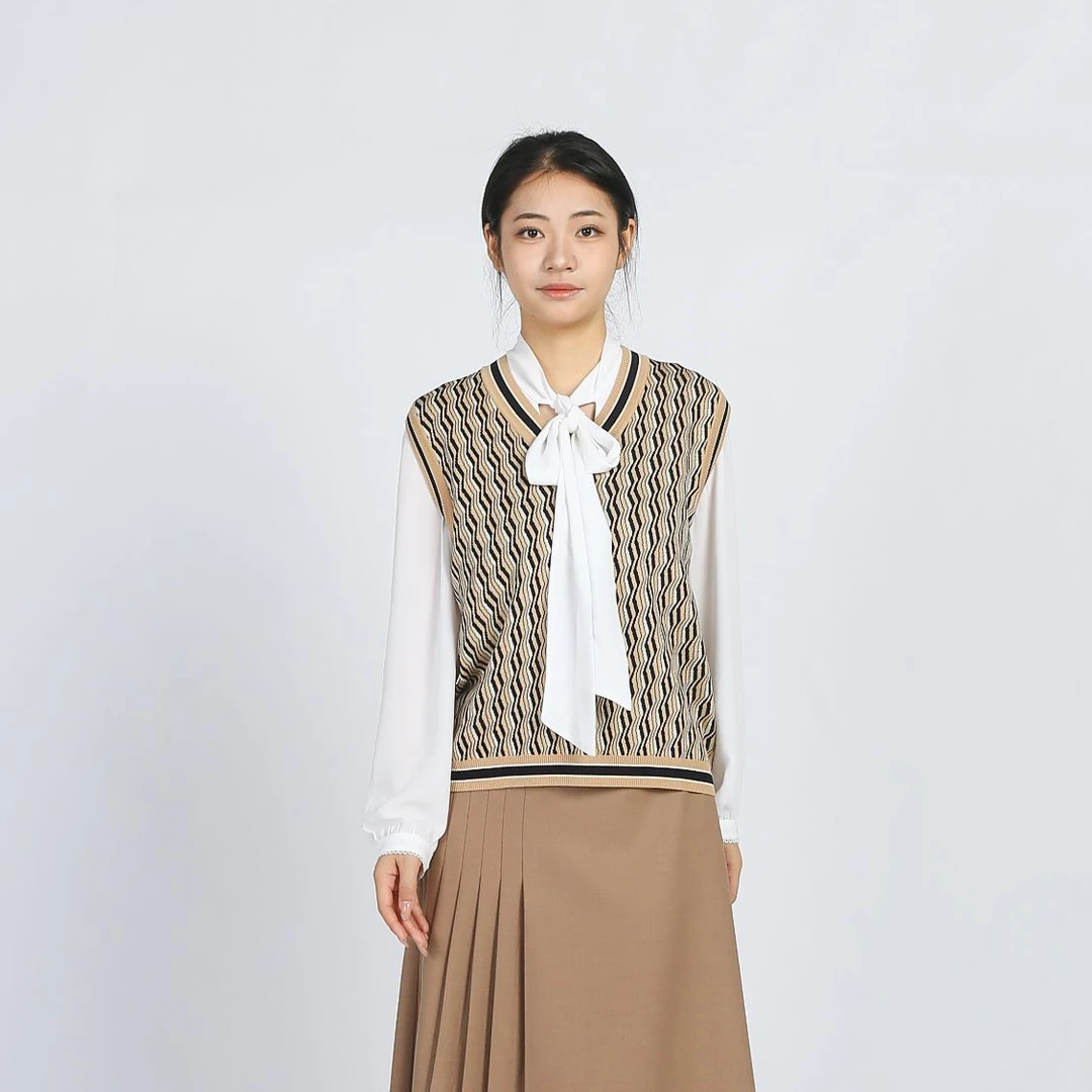 Anlom/娅奴【商场同款】25V领百搭学院风常规款女马夹复古拼接格纹