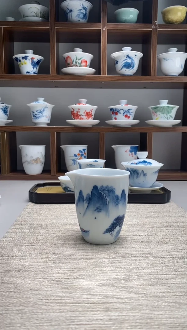 纯手绘釉下彩千里江山公道杯200cc