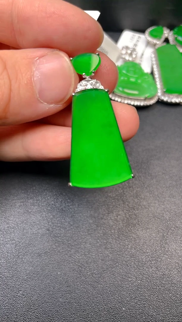 吊坠(不含链)银S925镶嵌翡翠吊坠