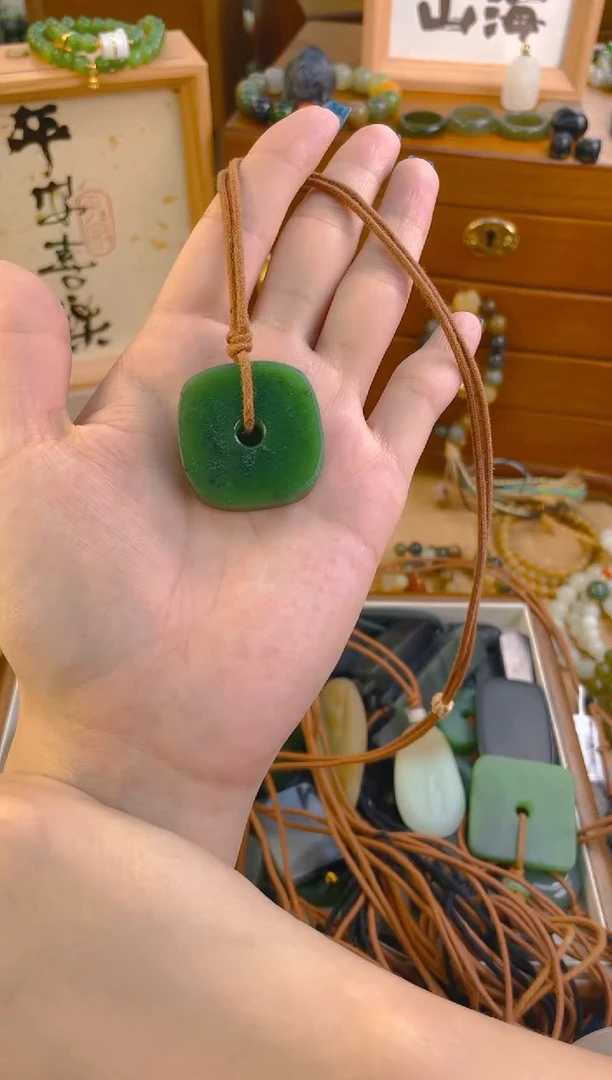 手链未镶嵌和田玉碧玉方扣