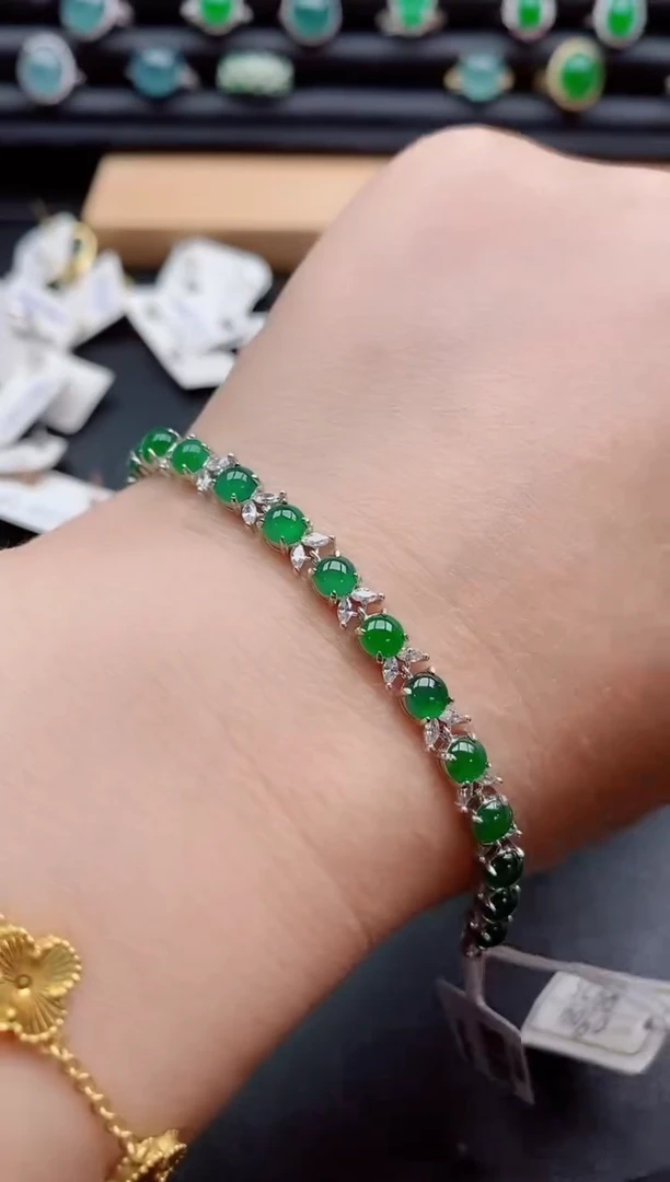 银S925镶嵌戒指翡翠1