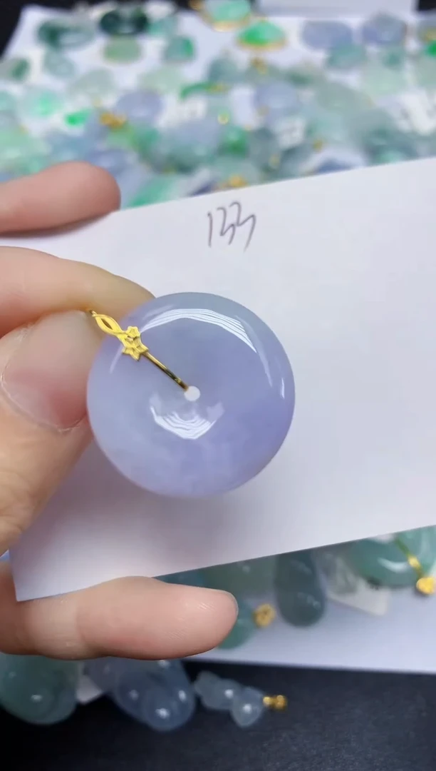 翡翠18K金镶嵌颈饰天然缅甸翡翠A货