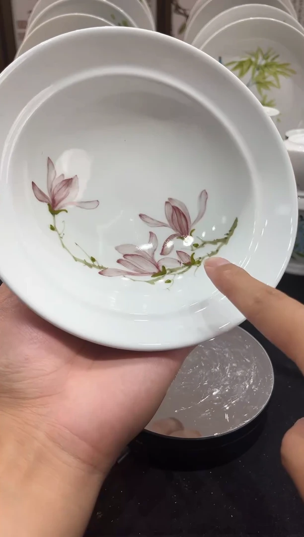 瓷片景德镇手工手绘高温釉下高白泥玉兰花斗笠碗
