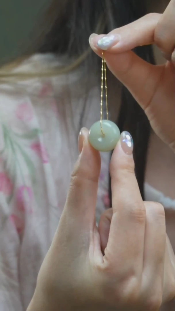 和田玉未镶嵌颈饰A18