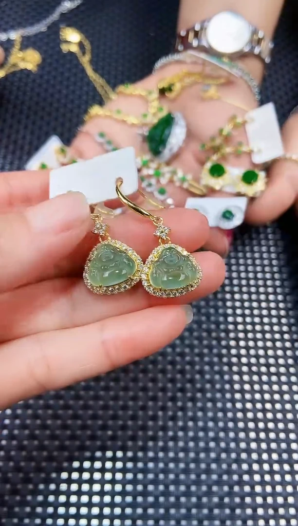 【闪购商品】翡翠耳饰未镶嵌11111111