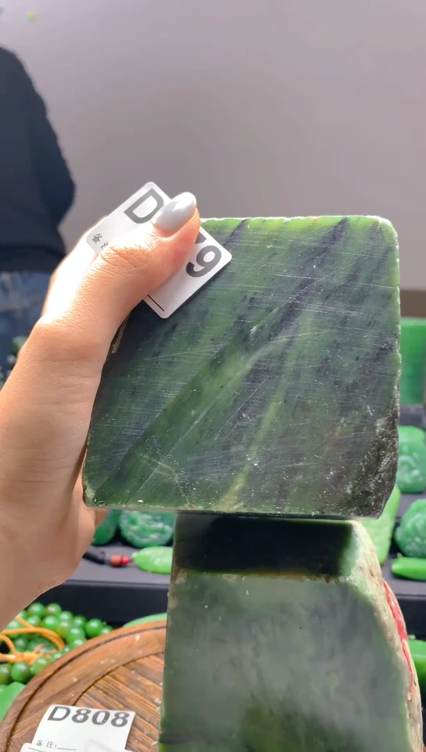 未镶嵌和田玉珠宝半成品1
