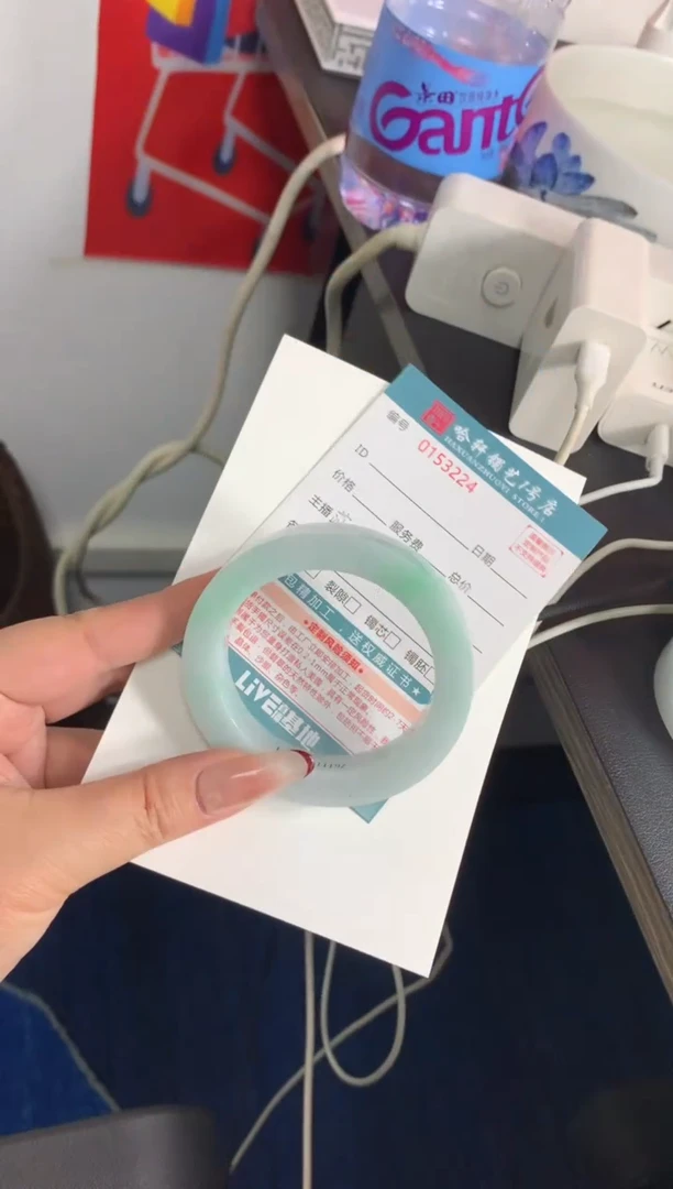 未镶嵌手镯定制翡翠定制手镯不退不换