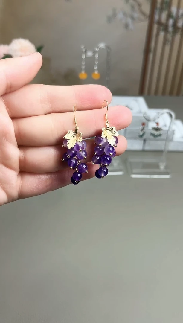 未镶嵌耳饰玛瑙/玉髓6666