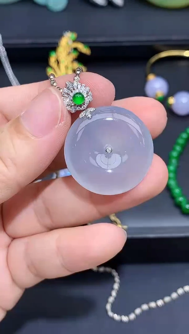 吊坠(不含链)18K金镶嵌翡翠572-春日珠宝