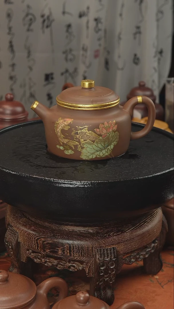 茶壶紫砂紫砂壶年年有余