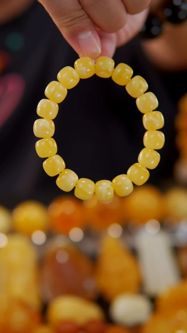 【闪购商品】蜜蜡手串未镶嵌黄白花老型手串19.38