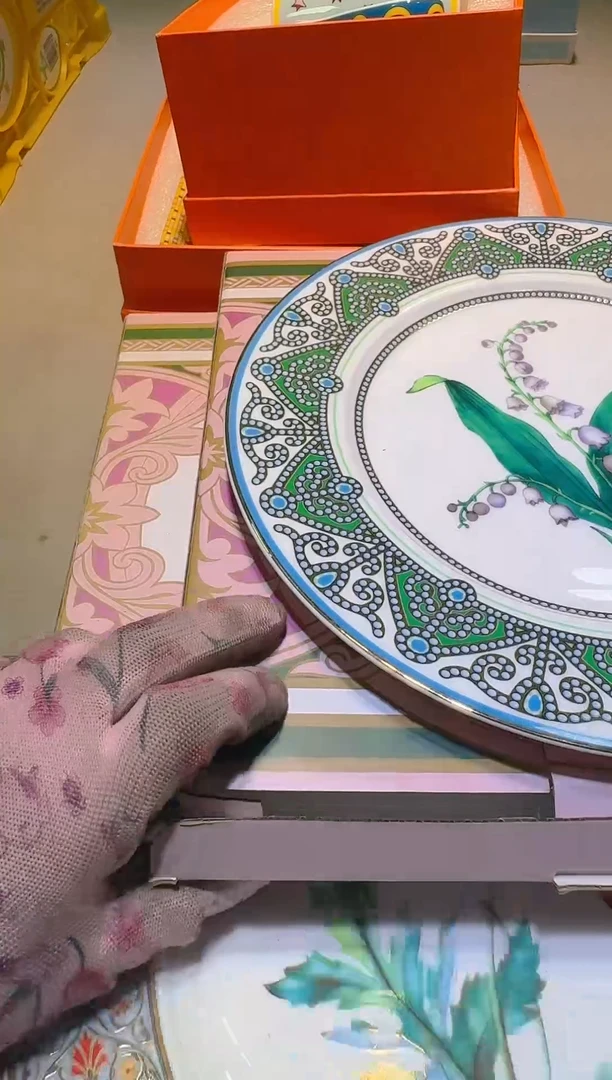 【闪购商品】瓷片11111111111111