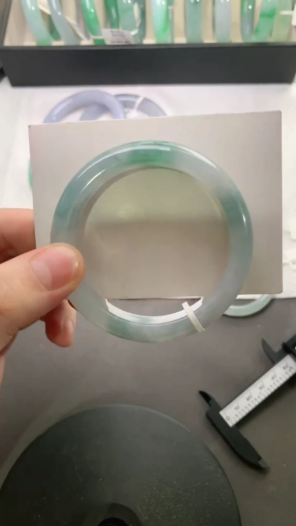 未镶嵌手镯翡翠54.5*13.4*8.0