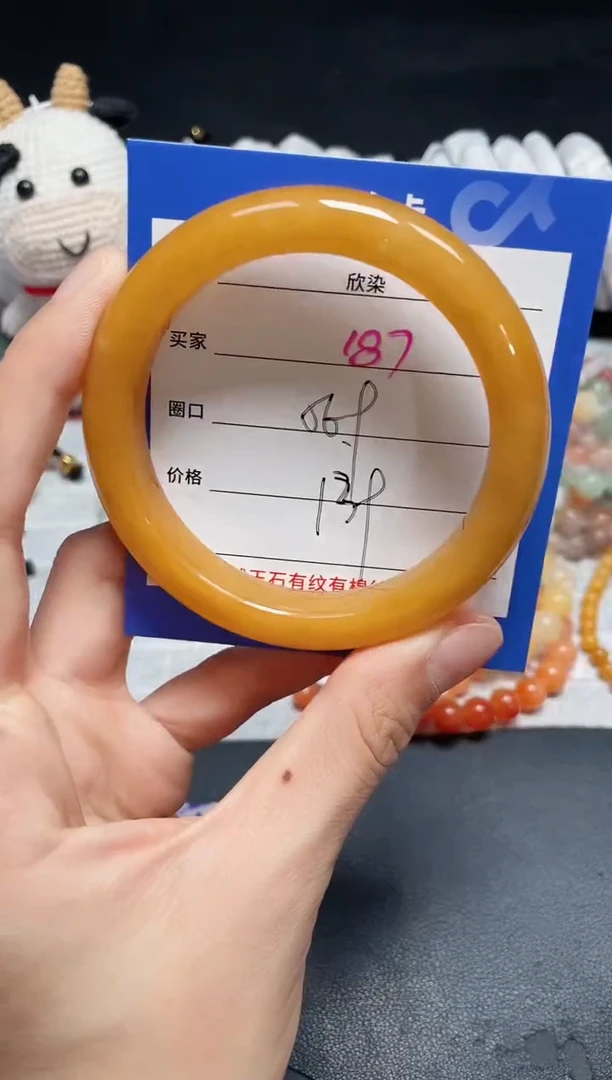 【闪购商品】石英质玉手镯未镶嵌187