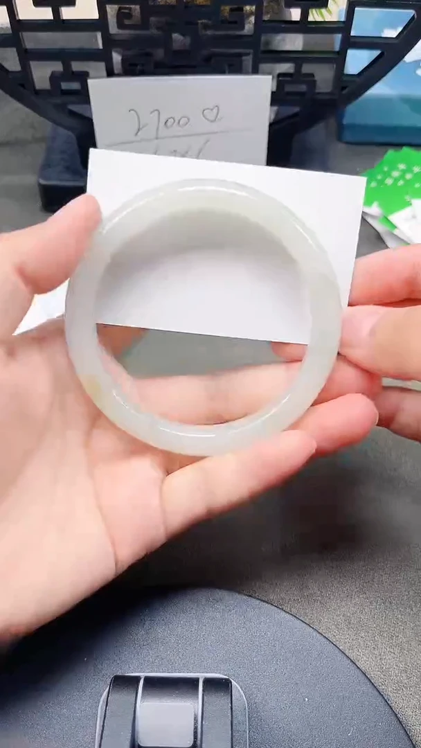 未镶嵌手镯石英质玉47-63/64