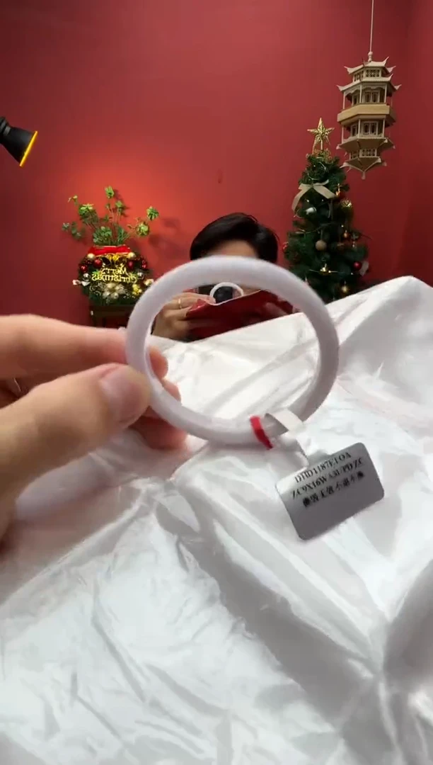 未镶嵌手镯（贵妃镯）翡翠翡翠手镯4