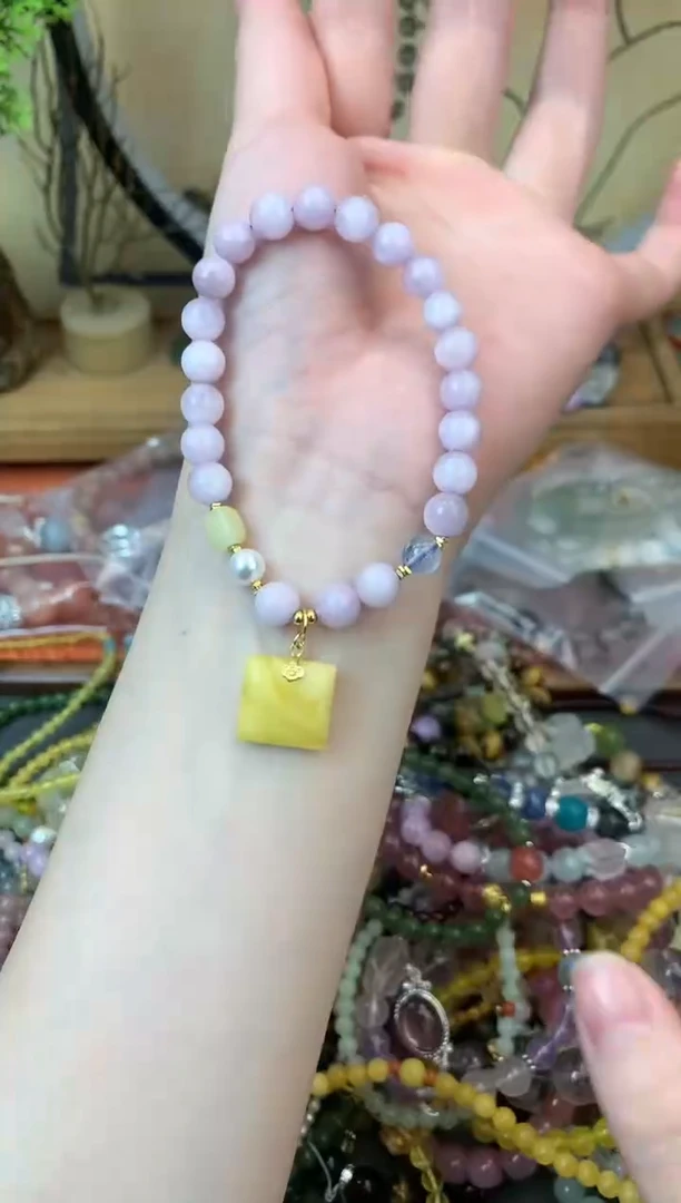 【闪购商品】锂辉石手串未镶嵌227